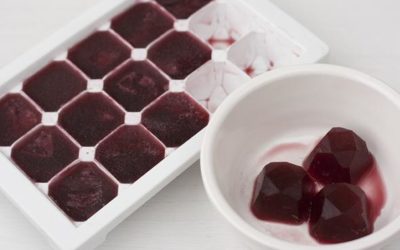 Cubetti di vino rosso congelato